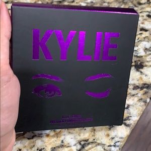 Kylie Cosmetics Purple Palette